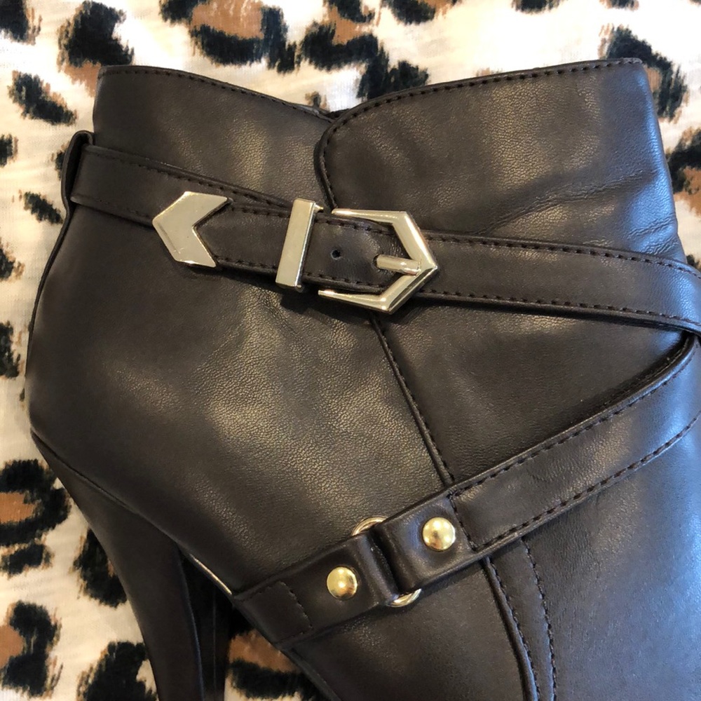 Guess Booties - Picture 5 of 8